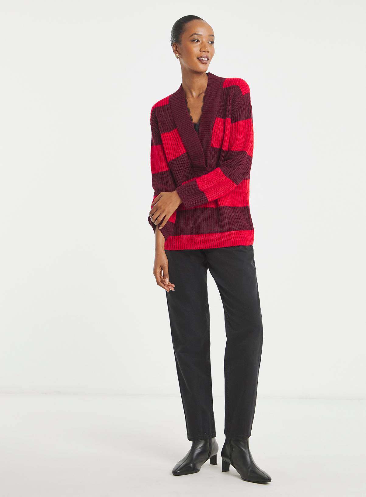 JD WILLIAMS Lace Trim V Neck Jumper 32-34 - Image 3